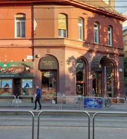 Lipóti Bistro & Café