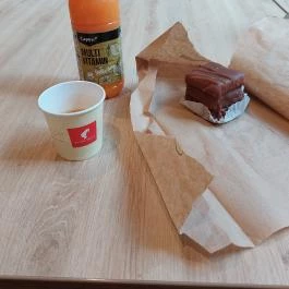 Lipóti Bistro & Café Budapest - Étel/ital