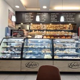 Lipóti Pékség & Kávézó Tapolca - Belső