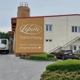 Lipóti Pékség Látogatóközpont Lipót - Külső kép