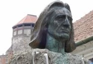 Liszt Ferenc szobra Esztergom