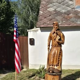 Lizi néni - Bibliás asszony, Bakonykúti - Külső kép
