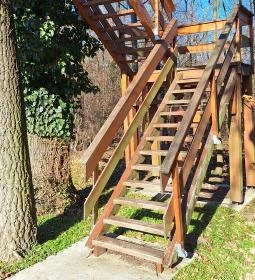 Lombkorona-sétány és erdei pihenőpark