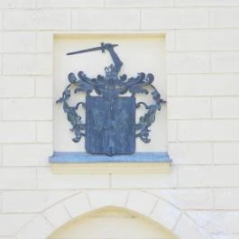 A Lónyay család kriptája Lónya - Egyéb