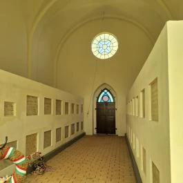 A Lónyay család kriptája Lónya - Belső