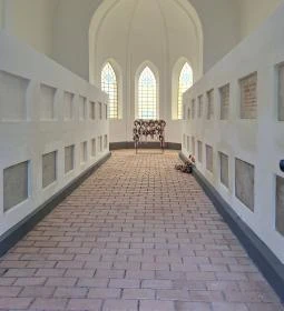 A Lónyay család kriptája