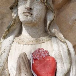 Lourdes-i barlang, Mosonszolnok - Egyéb