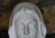 Lourdes-i kápolna Tevel