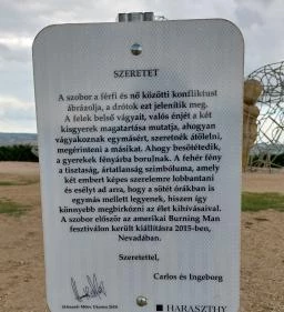 Love by Milov - Szeretet szobor