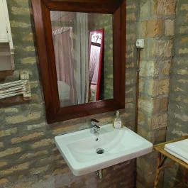 Luca Háza Panzió, Feketeerd? - Fürdőszoba