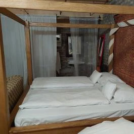 Luca Háza Panzió, Feketeerd? - Szobák