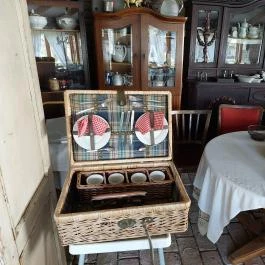 Luca Háza Panzió, Feketeerd? - Vendéglátás