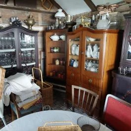 Luca Háza Panzió, Feketeerd? - Belső