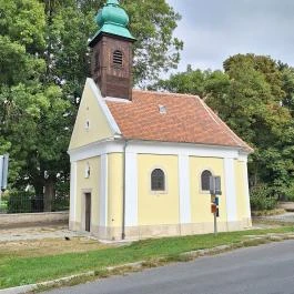 Lucsonyi Szent Anna-kápolna Mosonmagyaróvár - Külső kép