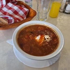 Ludas Kisvendéglő és Fogadó Nagyalásony - Étel/ital