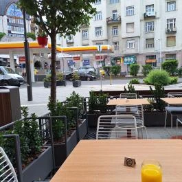 Lulu Budapest, Budapest - Külső kép