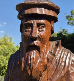 Luther Márton, Kálvin János és Dévai Bíró Mátyás szoborcsoport