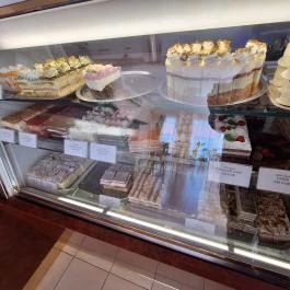 M és M Cukrászda Kiskunmajsa - Étel/ital