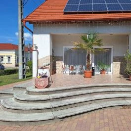 M és M Cukrászda Kiskunmajsa - Külső kép