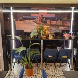 Mây - Vietnámi Étterem (Ferenc körút) Budapest - Belső