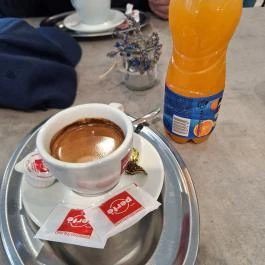 M3gálló Restaurant Gelej - Étel/ital