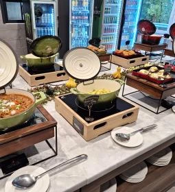 M3gálló Restaurant