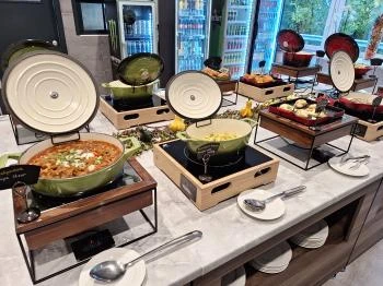 M3gálló Restaurant Gelej