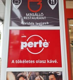 M3gálló Restaurant