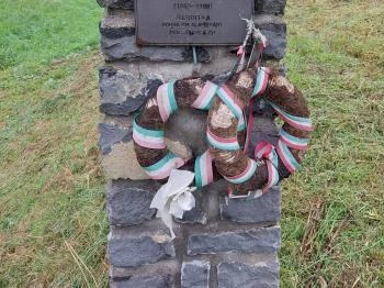 M61-004 emléktábla Badacsonytördemic