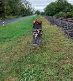 M61-004 emléktábla