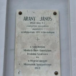 Madách Imre Emlékmúzeum Csesztve - Külső kép