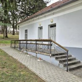 Madách Imre Emlékmúzeum Csesztve - Külső kép