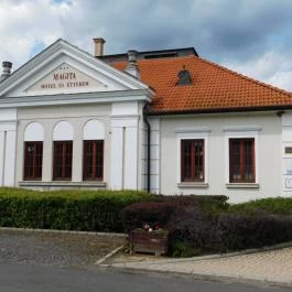 Magita Hotel & Étterem Erdőbénye - Külső kép