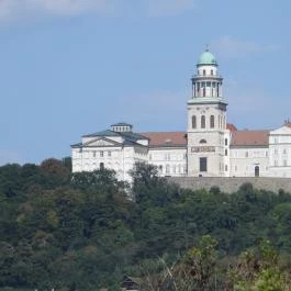 Pannonhalmi Főapátság Pannonhalma - Külső kép