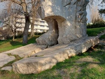 Magyar Ifjúság Szabadságfrontja-emlékmű Budapest