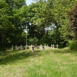 Magyar katonai temető Lovasberény - Külső kép