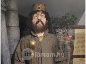 Magyar Királyok Panoptikuma Tihany