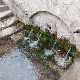 Magyar-kút Etyek - Külső kép