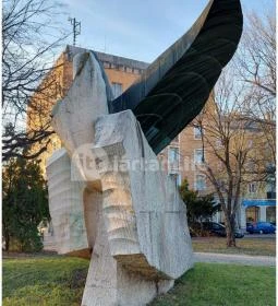 A magyar repülés úttörőinek emlékműve