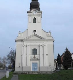 301. legjobb látnivaló: Magyarok Nagyasszonya plébániatemplom