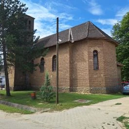 Magyarok Nagyasszonya római katolikus templom Murga - Külső kép