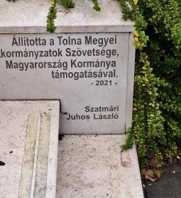 Magyarországi németek kitelepítésének emlékműve