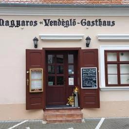 Magyaros Vendéglő Mosonmagyaróvár - Külső kép