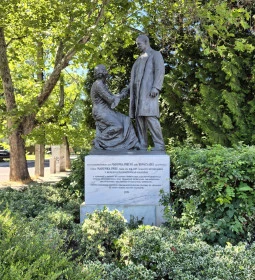 Mahunka Imre szobor