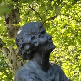 Mahunka Imre szobor Budapest - Külső kép