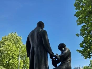 Mahunka Imre szobor Budapest