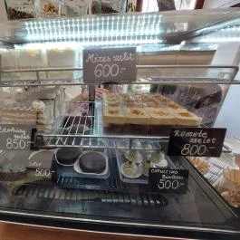 Majk Kávézó - Kamalduli Remeteség Oroszlány-Majkpuszta - Étel/ital