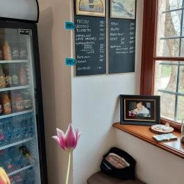 Majk Kávézó - Kamalduli Remeteség Oroszlány-Majkpuszta - Belső