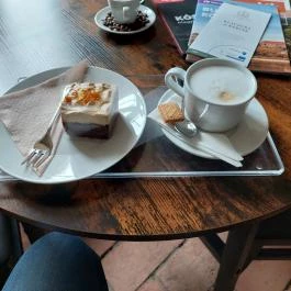 Majk Kávézó - Kamalduli Remeteség Oroszlány-Majkpuszta - Étel/ital