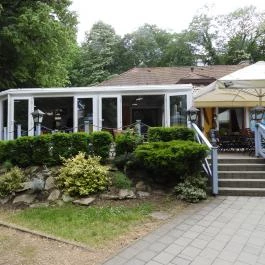 Május 1 Söröző & Étterem Szombathely - Külső kép